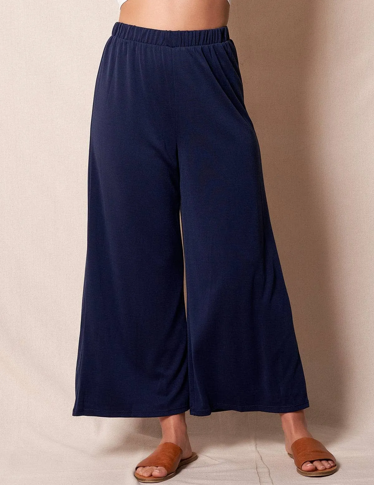 Eva Flowy Pants - Navy