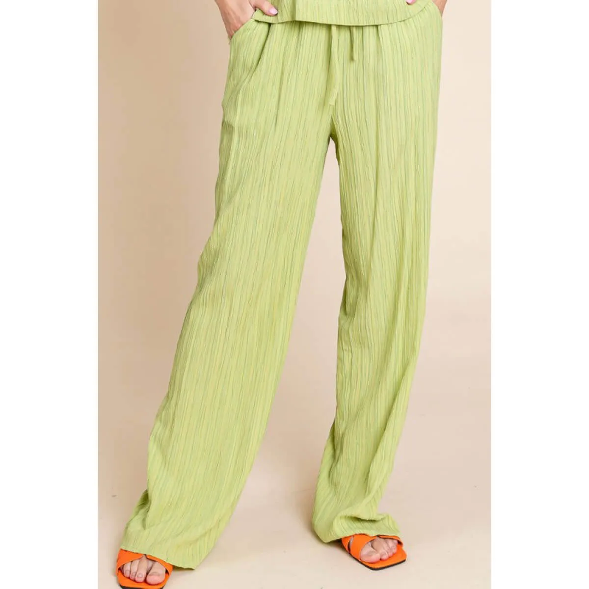 Pleated Flowy Pant